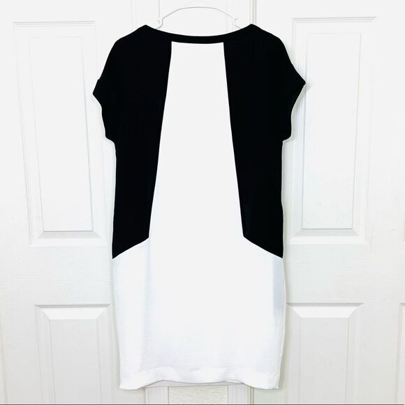 Adrianna Papell Black and White Shift Day Dress Color Blocked Pockets Size Small - Picture 2 of 12